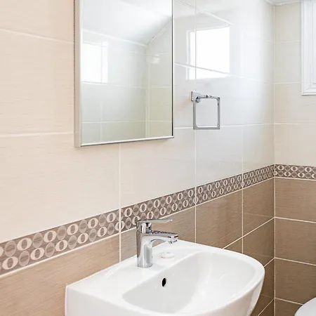 Nissini By Ezoria Villa Ayia Napa