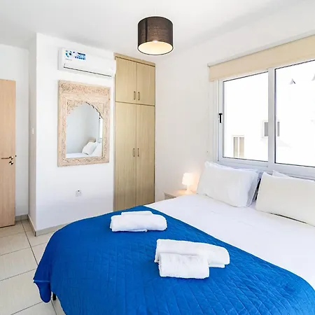 Nissini By Ezoria * Ayia Napa