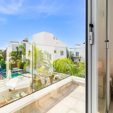 Nissini By Ezoria Villa Ayia Napa