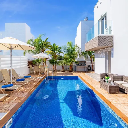 Nissini By Ezoria Willa