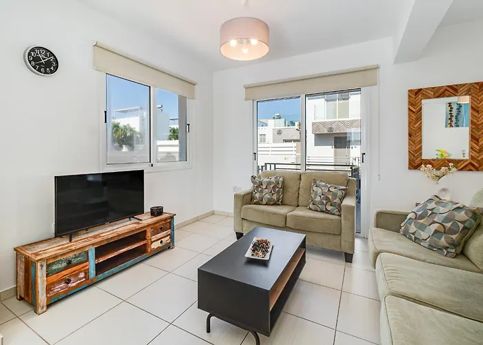 Nissini By Ezoria Villa *