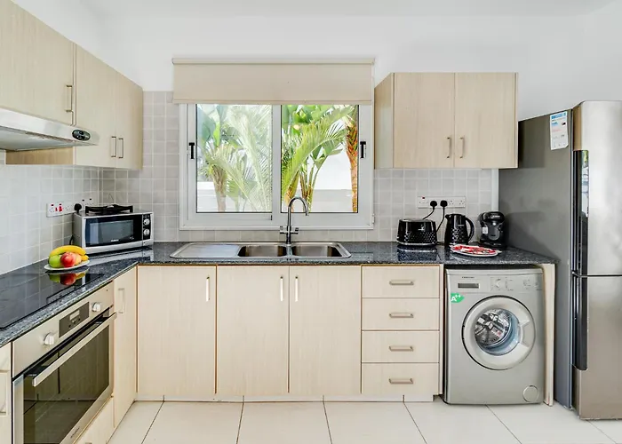 Nissini By Ezoria Villa *